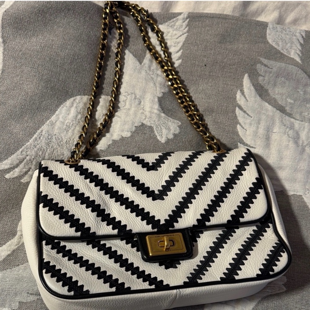 Karl Lagerfeld White and Black Chevron Chain Shoulder Bag